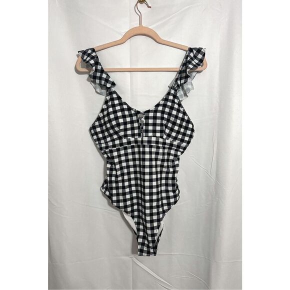 CupsheāNWTāadorableāoneāpiece - Picture 9 of 9